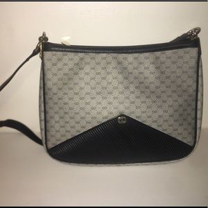 Vintage 70s Authentic Gucci GG Shoulder Handbag